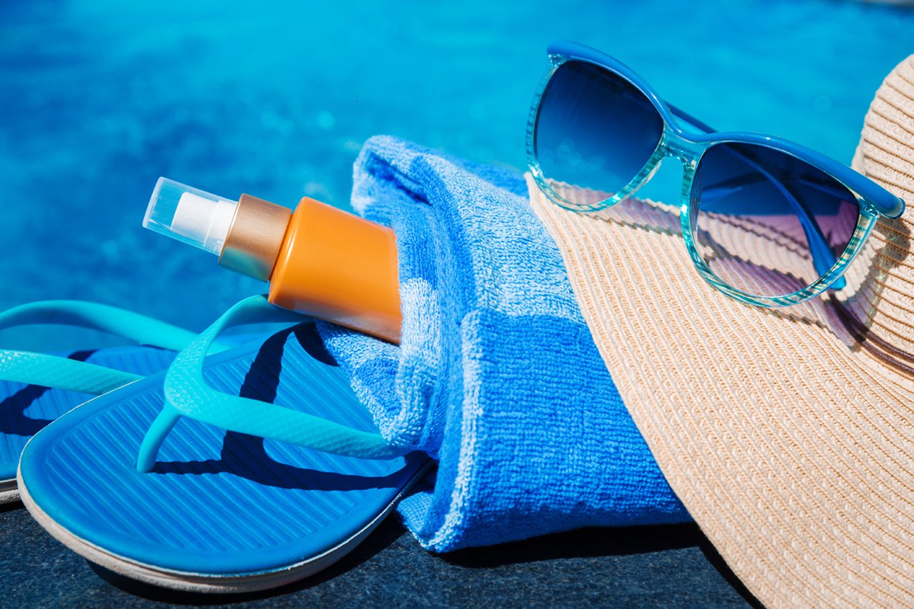 pool side at Willington Lakes Apartments in Orangeburg, SC